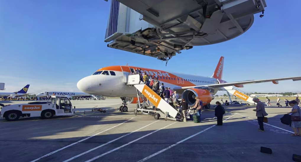 英国一家人被指控将&ldquo;已故&rdquo;祖母推上易捷航空航班，航空公司做出回应