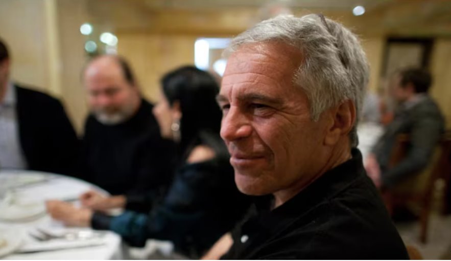 美国司法部在声明中坚称，其律师正在&ldquo;夜以继日地&rdquo;审查这些文件