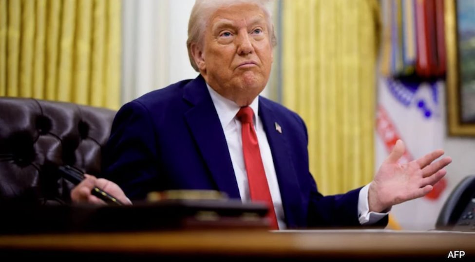 特朗普表示,美国与中国、马来西亚一起参与了调解努力。