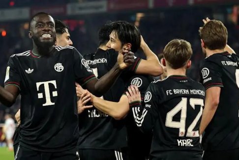 拜仁慕尼黑打破德甲纪录的赛季数据