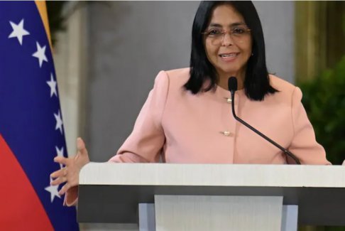 委内瑞拉临时总统表示将“无所畏惧”地与美国进行