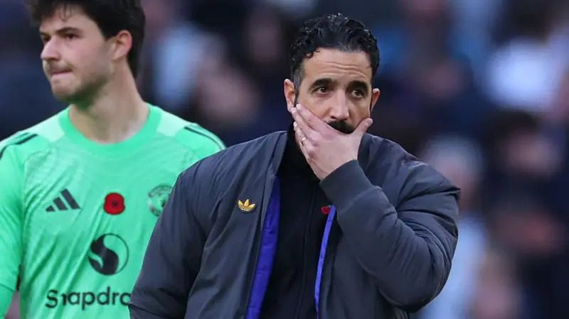 鲁本·阿莫林在执教曼联14个月后被解雇