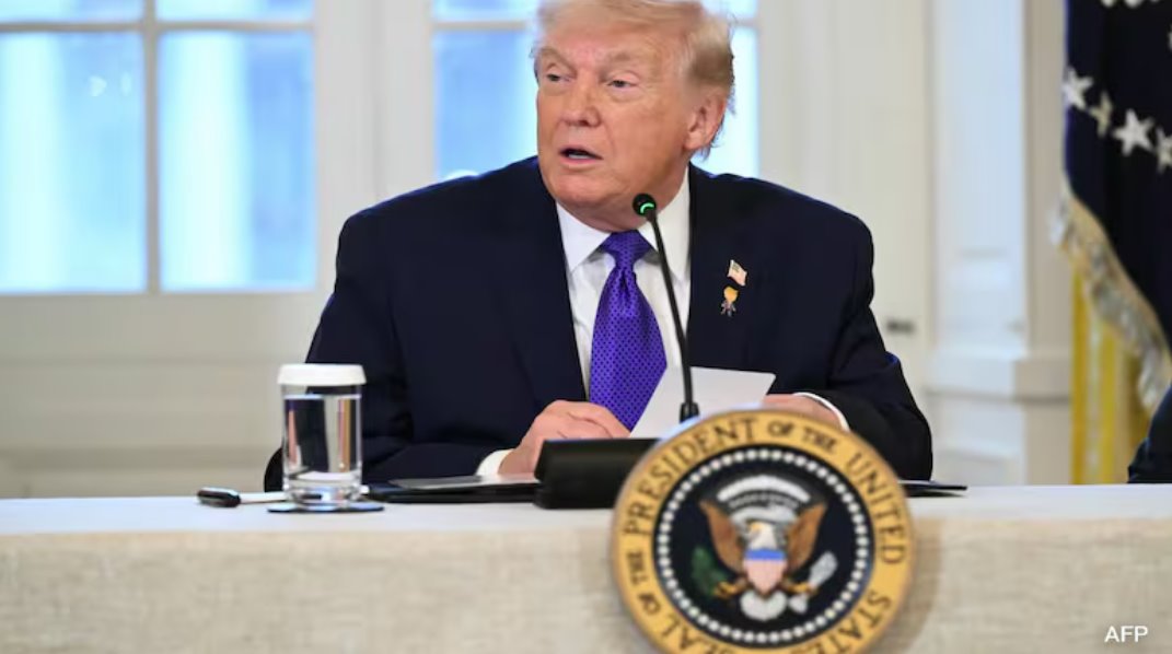 特朗普在华盛顿特区的白宫会见了各大石油公司首席执行官