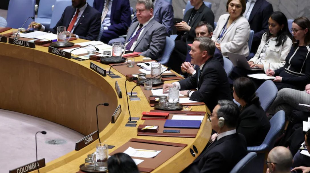 美国驻联合国大使迈克&middot;沃尔兹周四在联合国安理会关于伊朗问题的会议上发表讲话