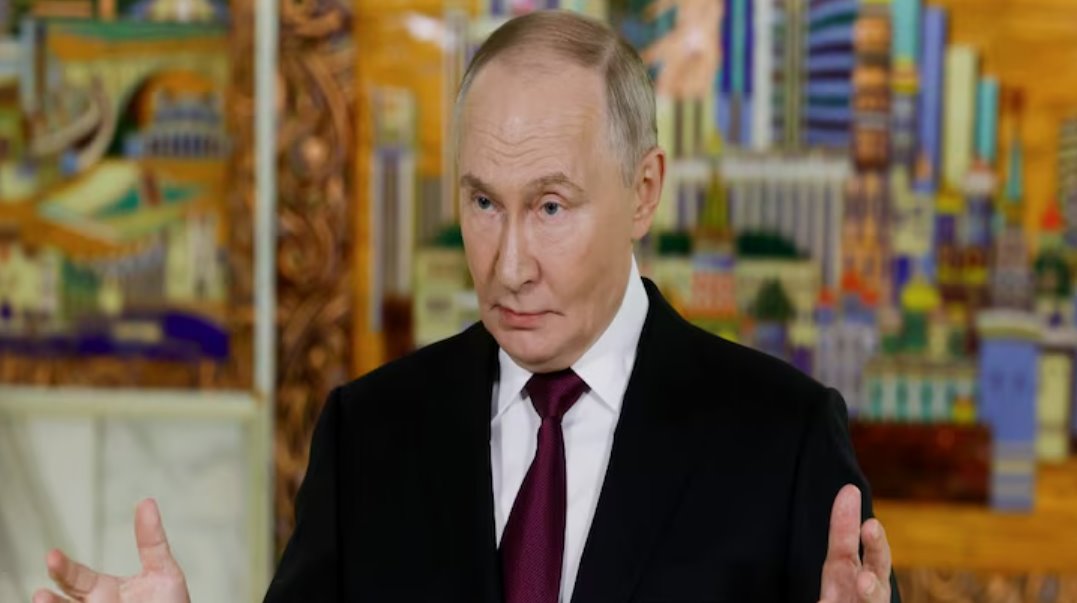 普京还回忆说，1867年，俄罗斯以720万美元的价格将阿拉斯加卖给了美国。