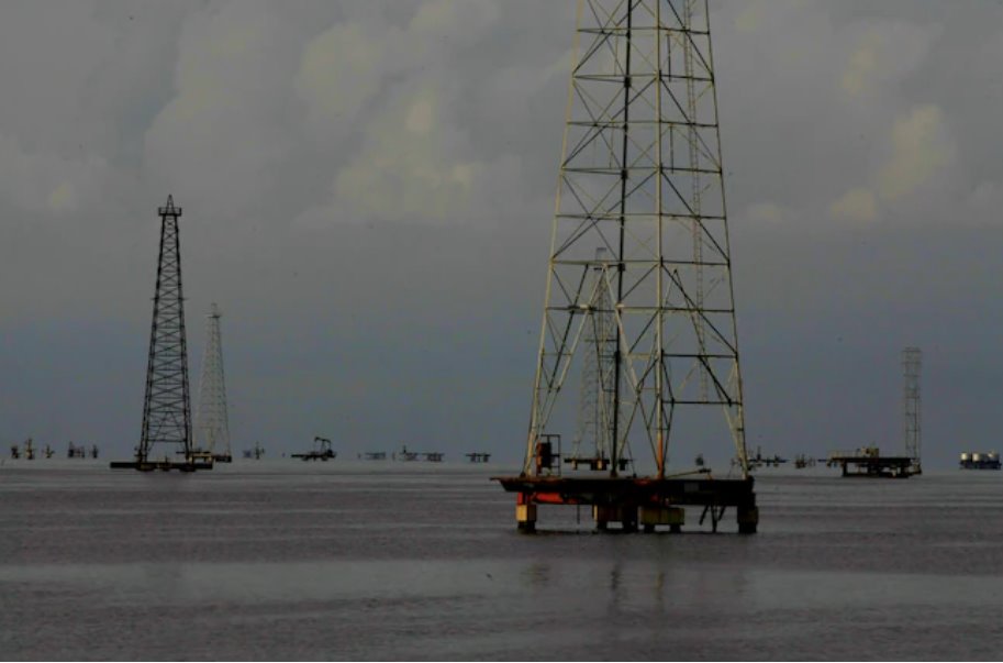 法国兴业银行估计委内瑞拉欠中国的未偿债务约为100亿美元