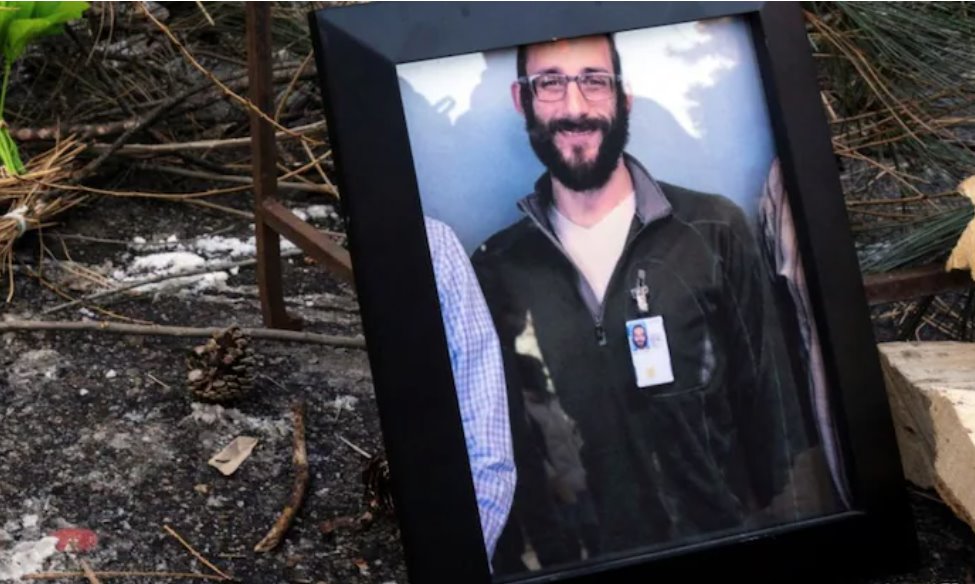 明尼阿波利斯男子亚历克斯&middot;普雷蒂被美国移民及海关执法局（ICE）枪杀