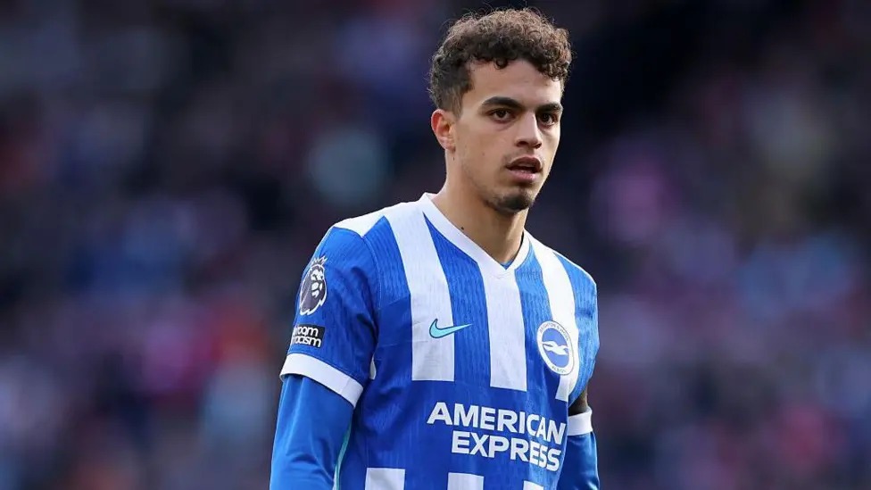 亚辛·阿亚里在周六布莱顿客场1-2负于富勒姆的比赛中攻入一球