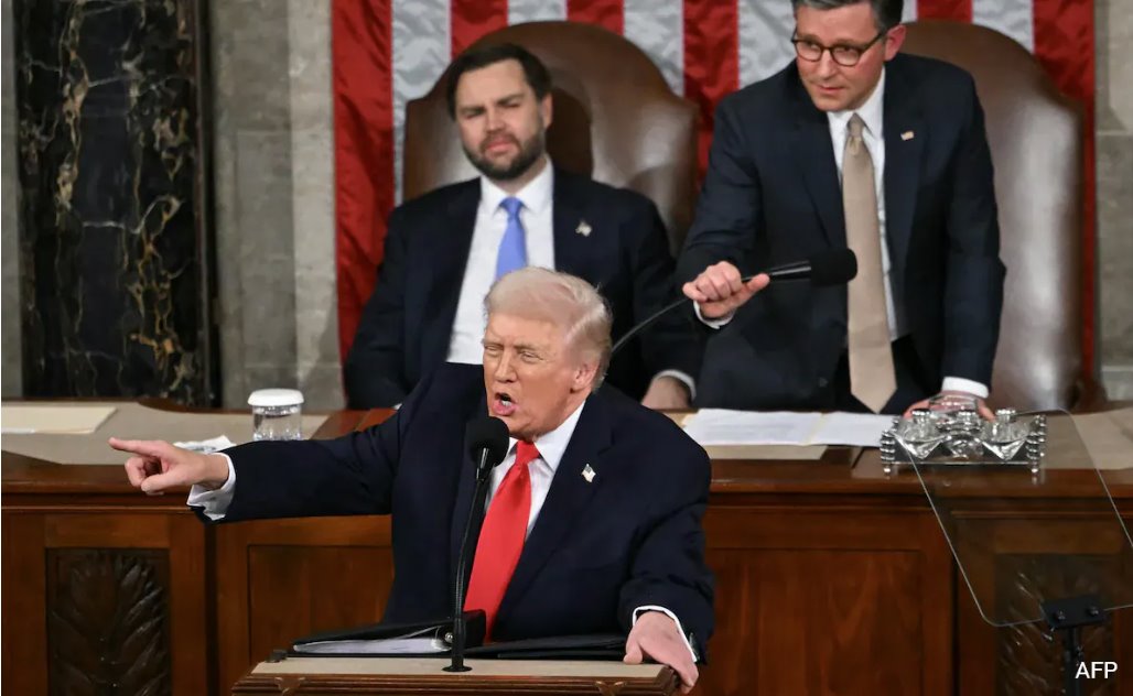 唐纳德&middot;特朗普发表国情咨文