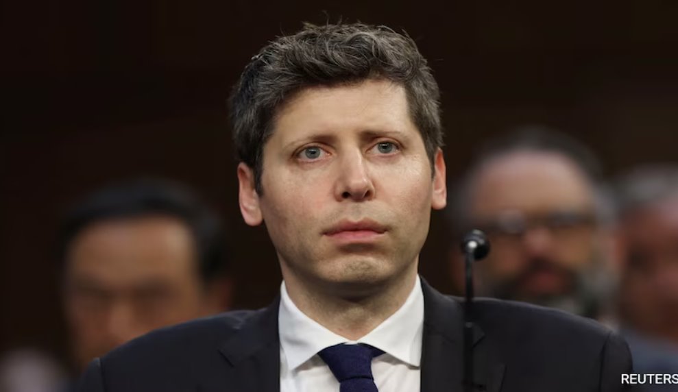 在特朗普抨击人类学研究所数小时后，萨姆&middot;奥特曼的OpenAI与五角大楼签署了协议。