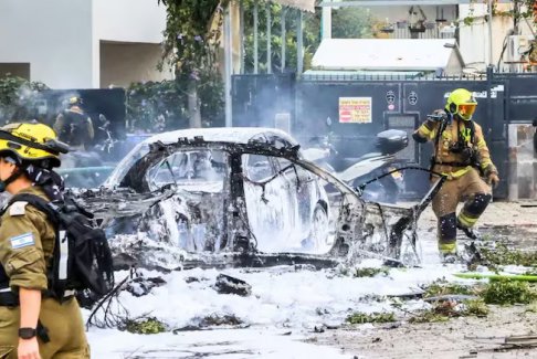 伊朗对迪莫纳的导弹袭击考验了以色列的核政策模糊