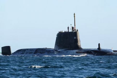 英国核动力潜艇抵达阿拉伯海