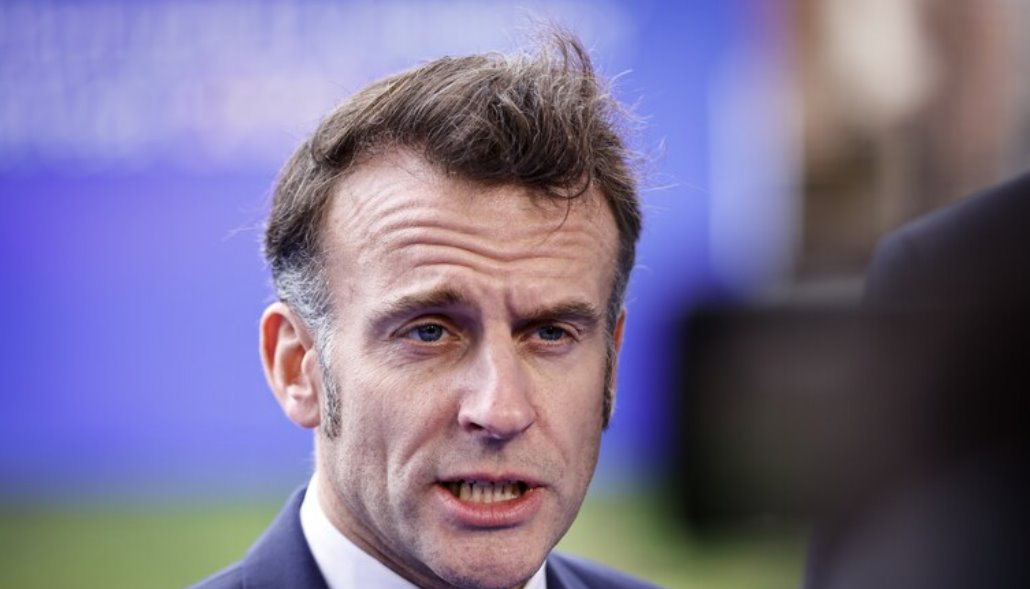 马克龙敦促内塔尼亚胡避免对黎巴嫩发动地面进攻