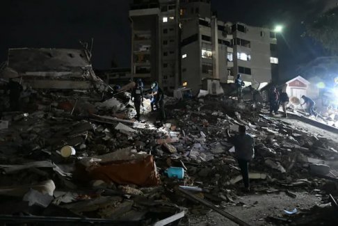 委内瑞拉百年最强地震致1708死伤