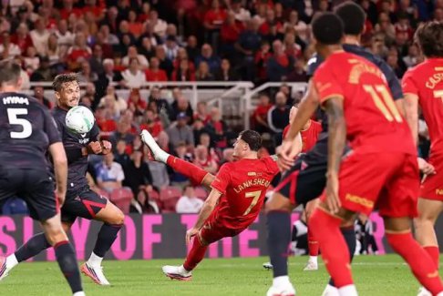 联赛杯米德尔斯堡1-0雷克瑟姆
