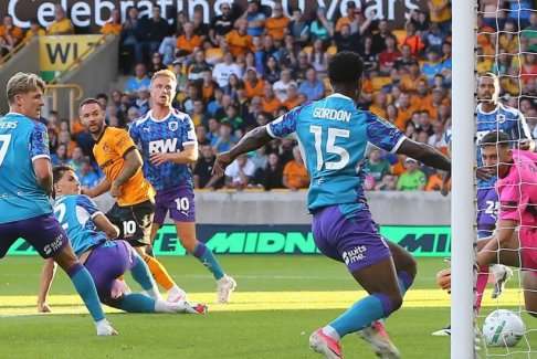 联赛杯狼队3-0波特维尔