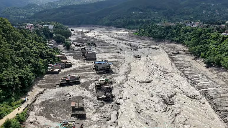 尼泊尔洪灾致579人死亡，数百人失踪这是自2015年地震以来尼泊尔遭遇的最致命的灾难。